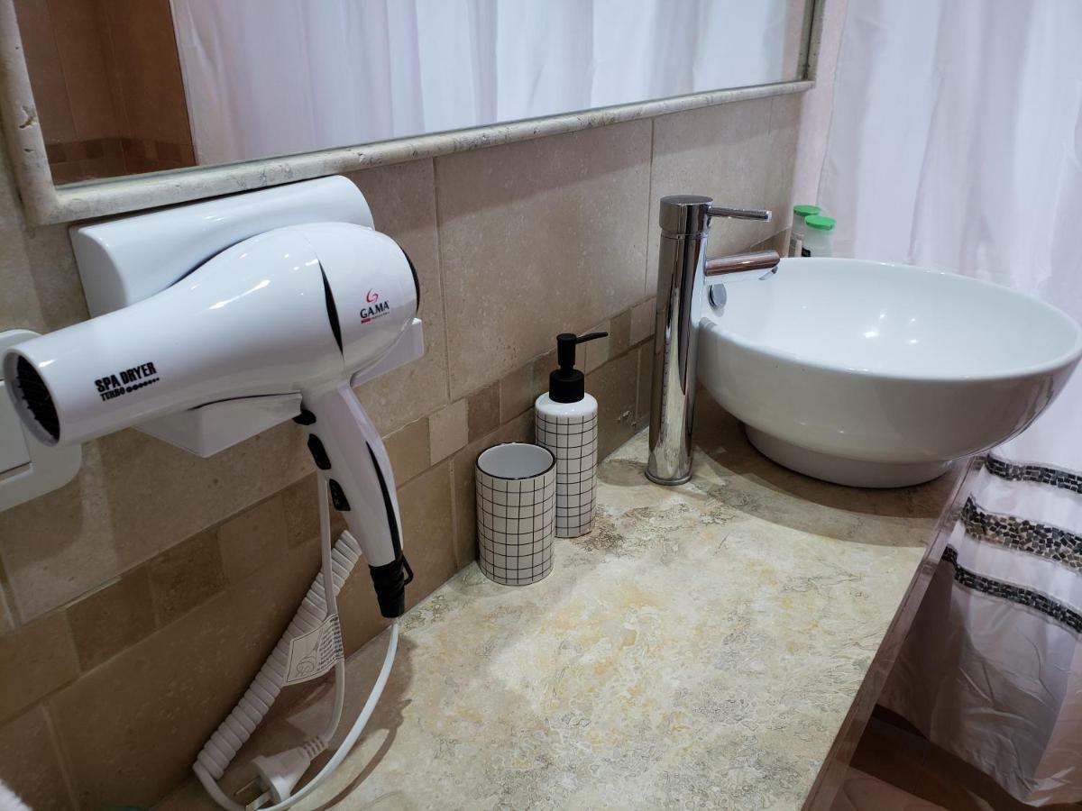 Deluxe Reyes Catolicos Appartement Salta Buitenkant foto